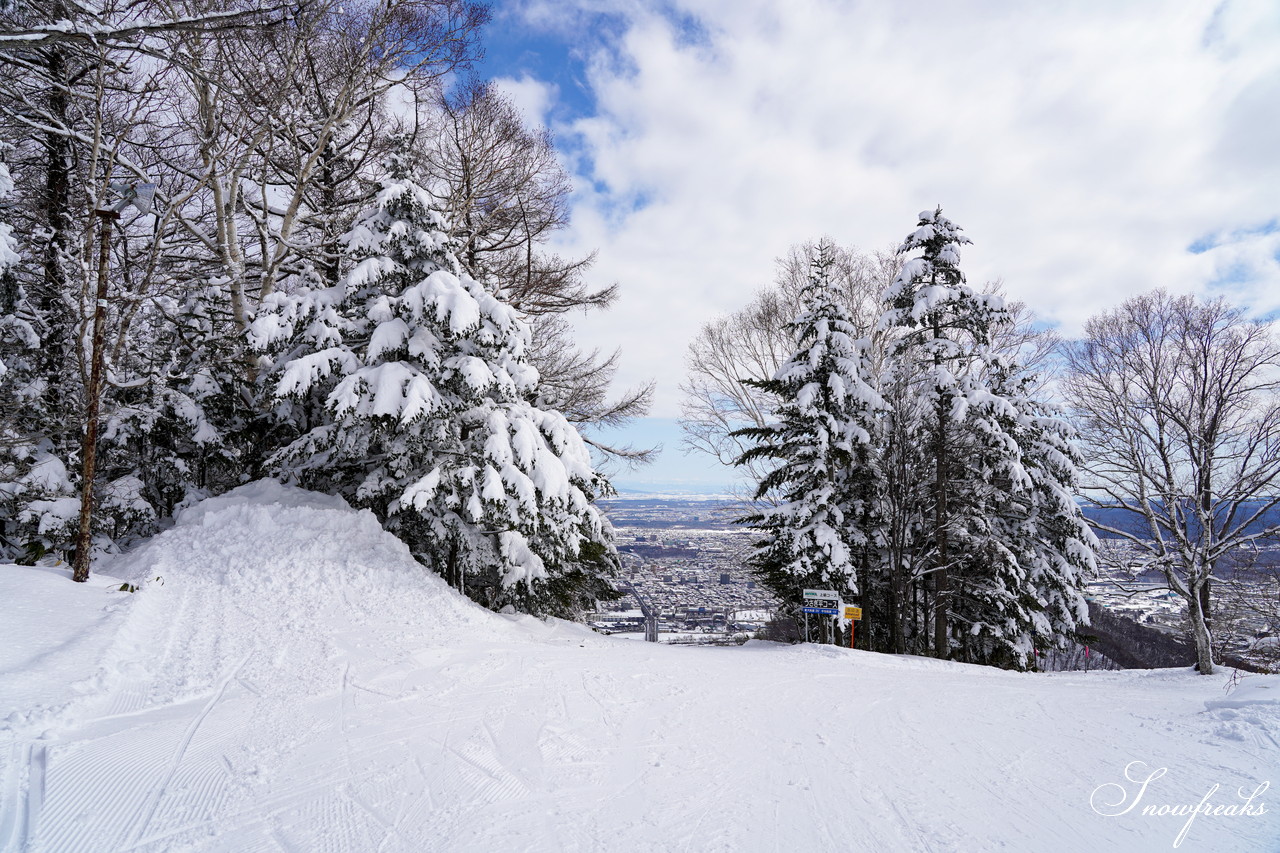 札幌藻岩山スキー場 ゲレンデの積雪は今季最深の125cm！コンディション良好で素晴らしいスキー日和に♪